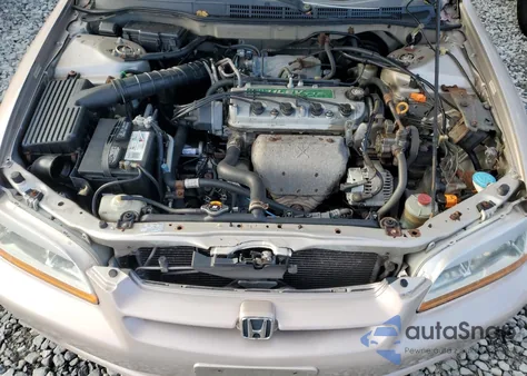 1999 Honda Accord Ex from USA, damaged, VIN JHMCG6679XC007553